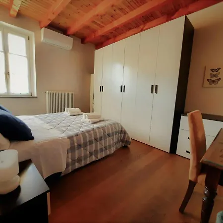 Apartment Antica Corte, Bilocale Nel Centro Storico Di